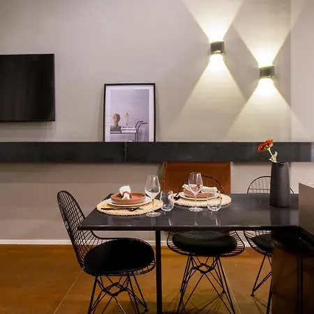 Vogue Loft 9 Apartment